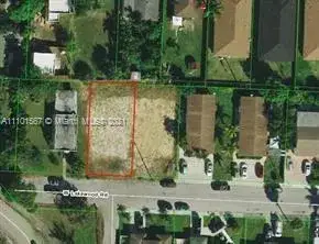 3 bedroom 2 bath Residential for sale at 1041 W Lakewood Rd, West Palm Beach FL 33405