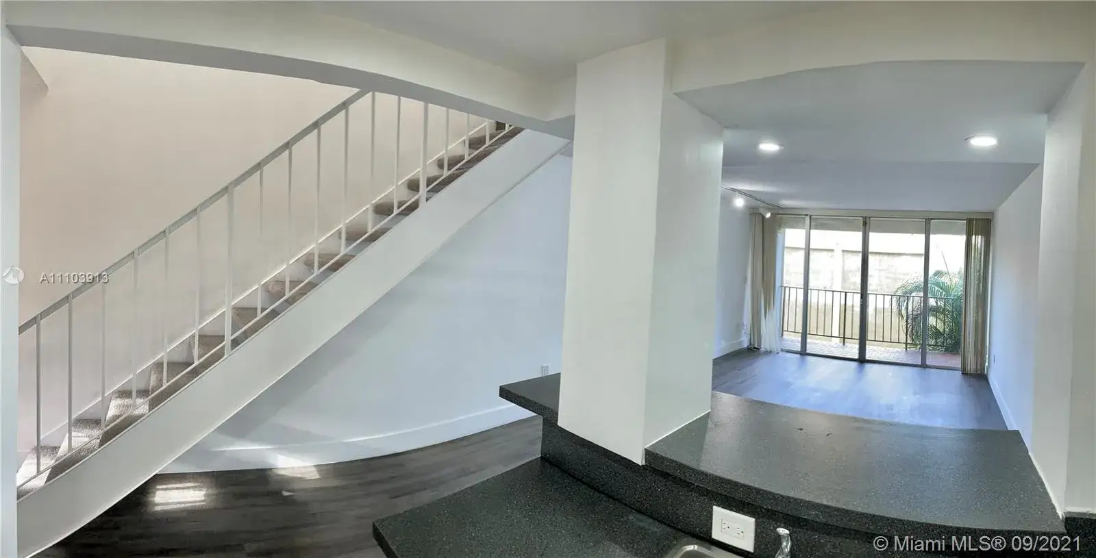 1 bedroom 1 bath Residential for sale at 210 Fontainebleau Blvd # 210, Miami FL 33172