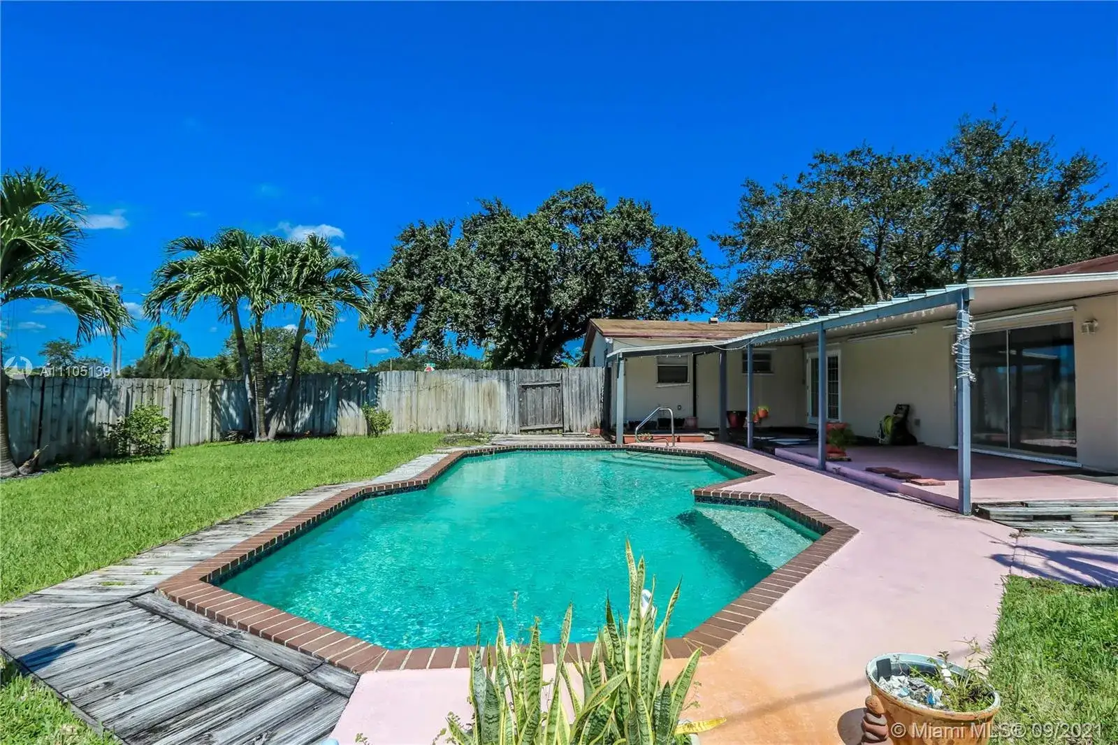4 bedroom 3 bath Residential for sale at 3338 Taft St, Hollywood FL 33021