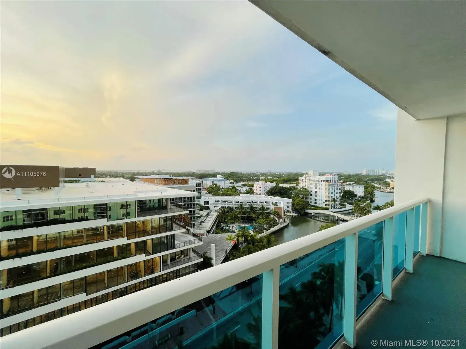 1 bath Residential Lease for rent at 2301 Collins Ave # 1029, Miami Beach FL 33139