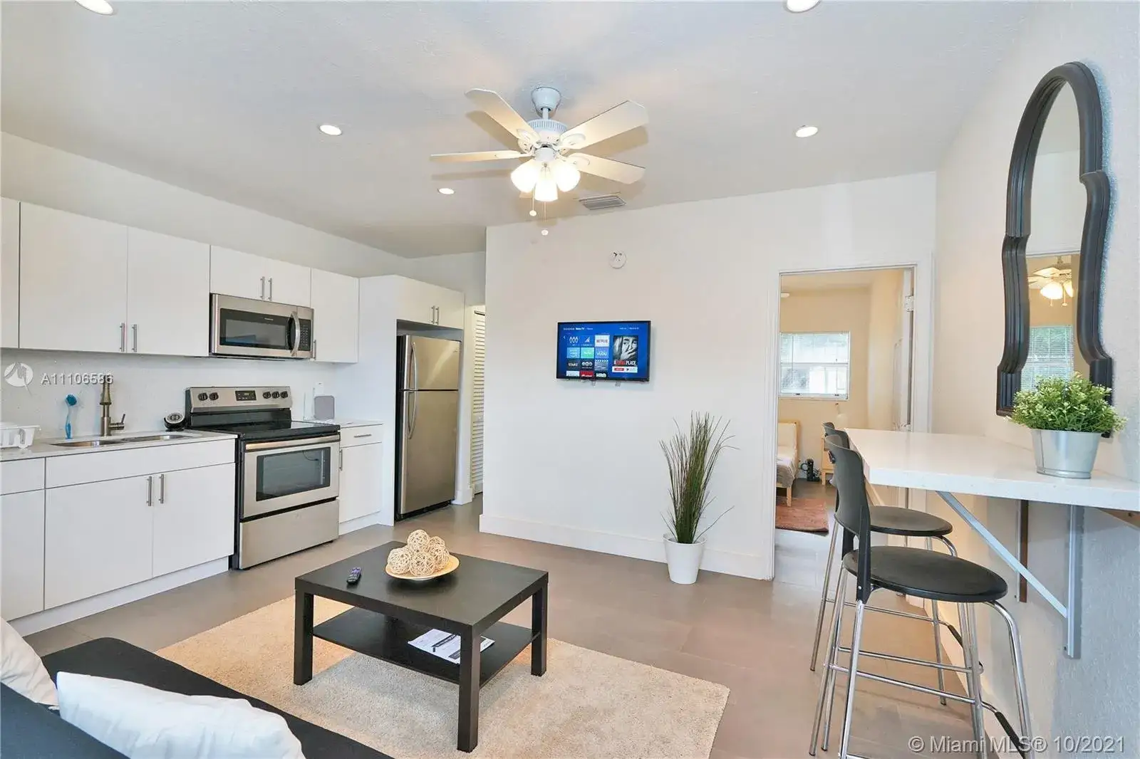 1 bedroom 1 bath Residential Lease for rent at 60 NW 76th St # 16, Miami FL 33150
