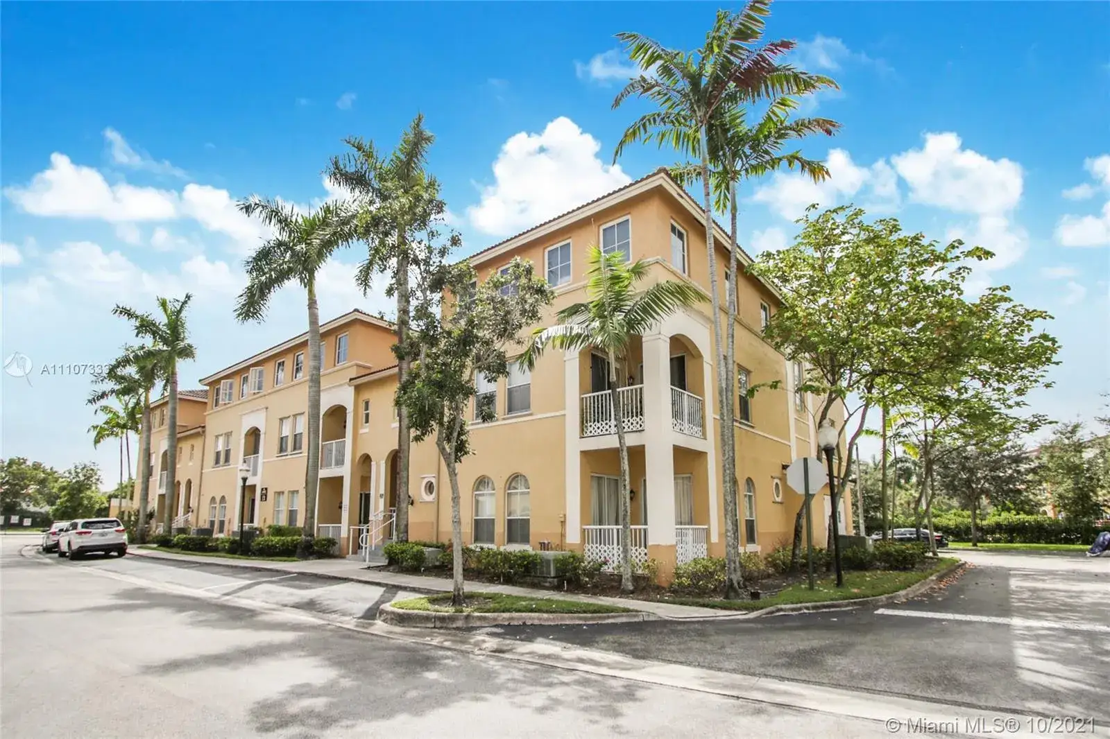 3 bedroom 2 bath Residential Lease for rent at 4465 SW 160th Ave # 100, Miramar FL 33027
