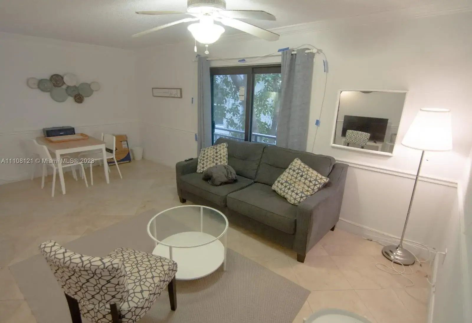 1 bedroom 1 bath Residential Lease for rent at 753 Michigan # 1B, Miami Beach FL 33139
