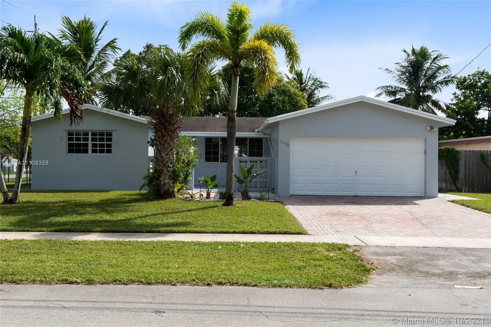 3 bedroom 2 bath Residential Lease for rent at 2390 NW 63rd, Sunrise FL 33313