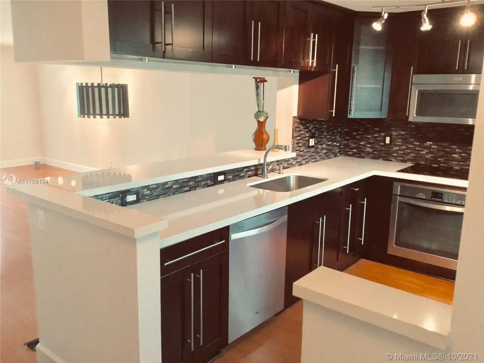 2 bedroom 2 bath Residential for sale at 431 SE 3rd St # 201, Dania Beach FL 33004