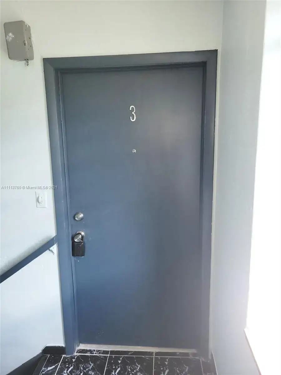 2 bedroom 1 bath Residential for sale at 1258 Marseille Dr # 3, Miami Beach FL 33141