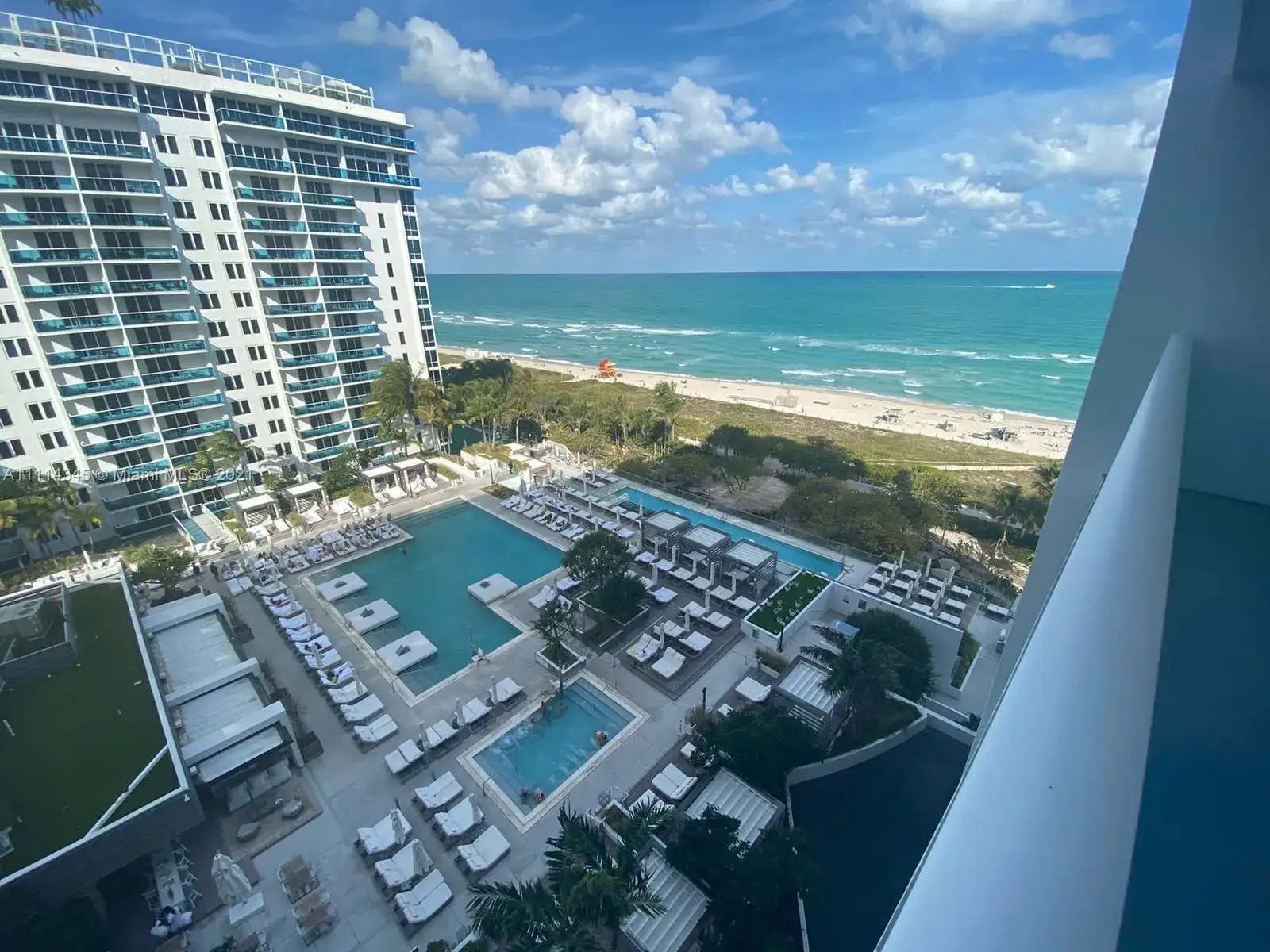 2 bedroom 2 bath Residential Lease for rent at 2301 Collins Ave # 1115, Miami Beach FL 33139