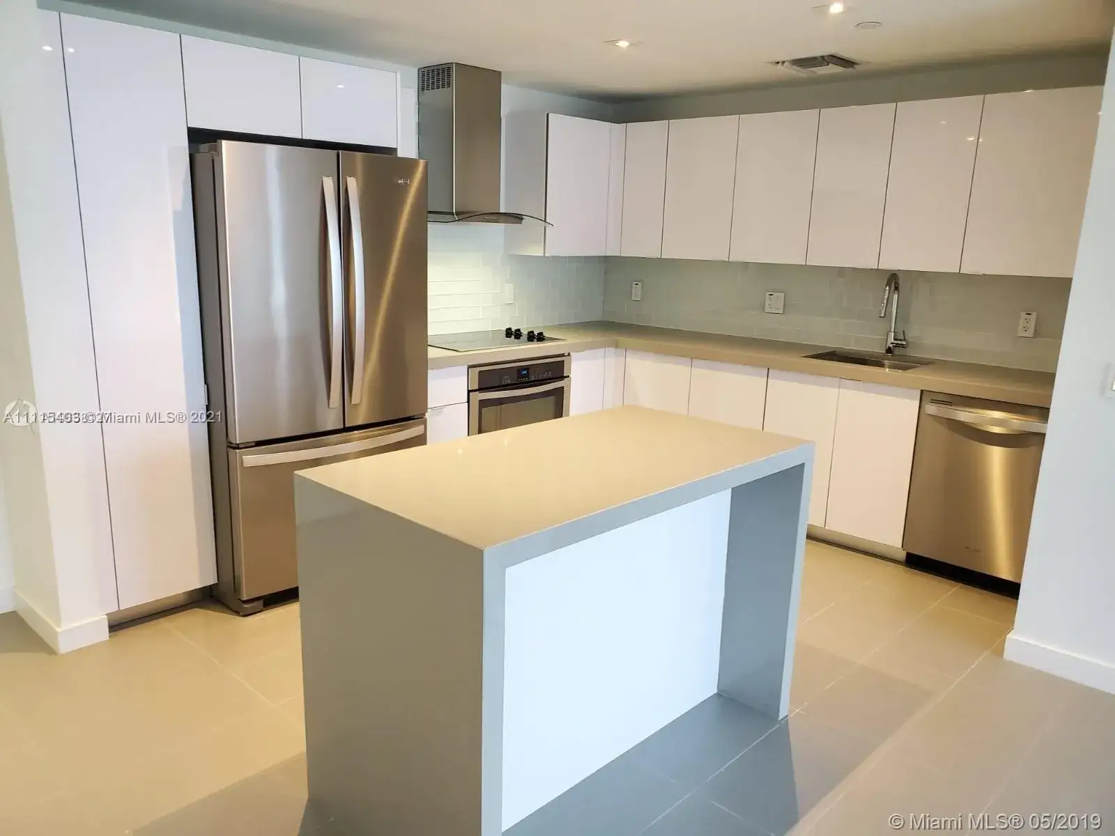 2 bedroom 2 bath Residential Lease for rent at 1600 NE 1st Ave # 2207, Miami FL 33132