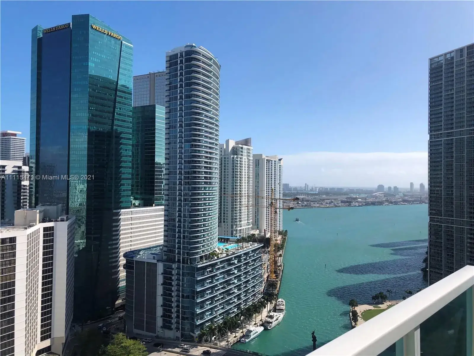 2 bedroom 2 bath Residential for sale at 41 SE 5th St # 1901, Miami FL 33131