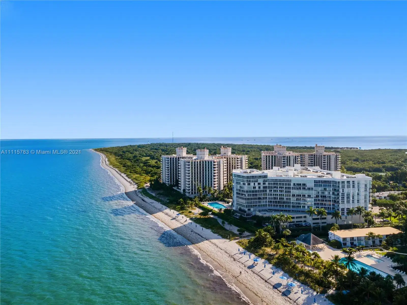 3 bedroom 3 bath Residential Lease for rent at 600 Grapetree Dr, Key Biscayne FL 33149