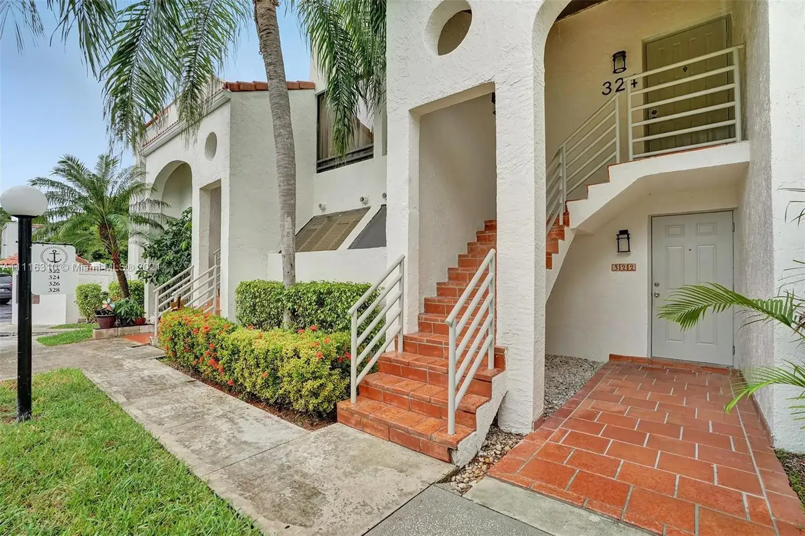 2 bedroom 2 bath Residential for sale at 3559 Magellan Cir # 2, Aventura FL 33180