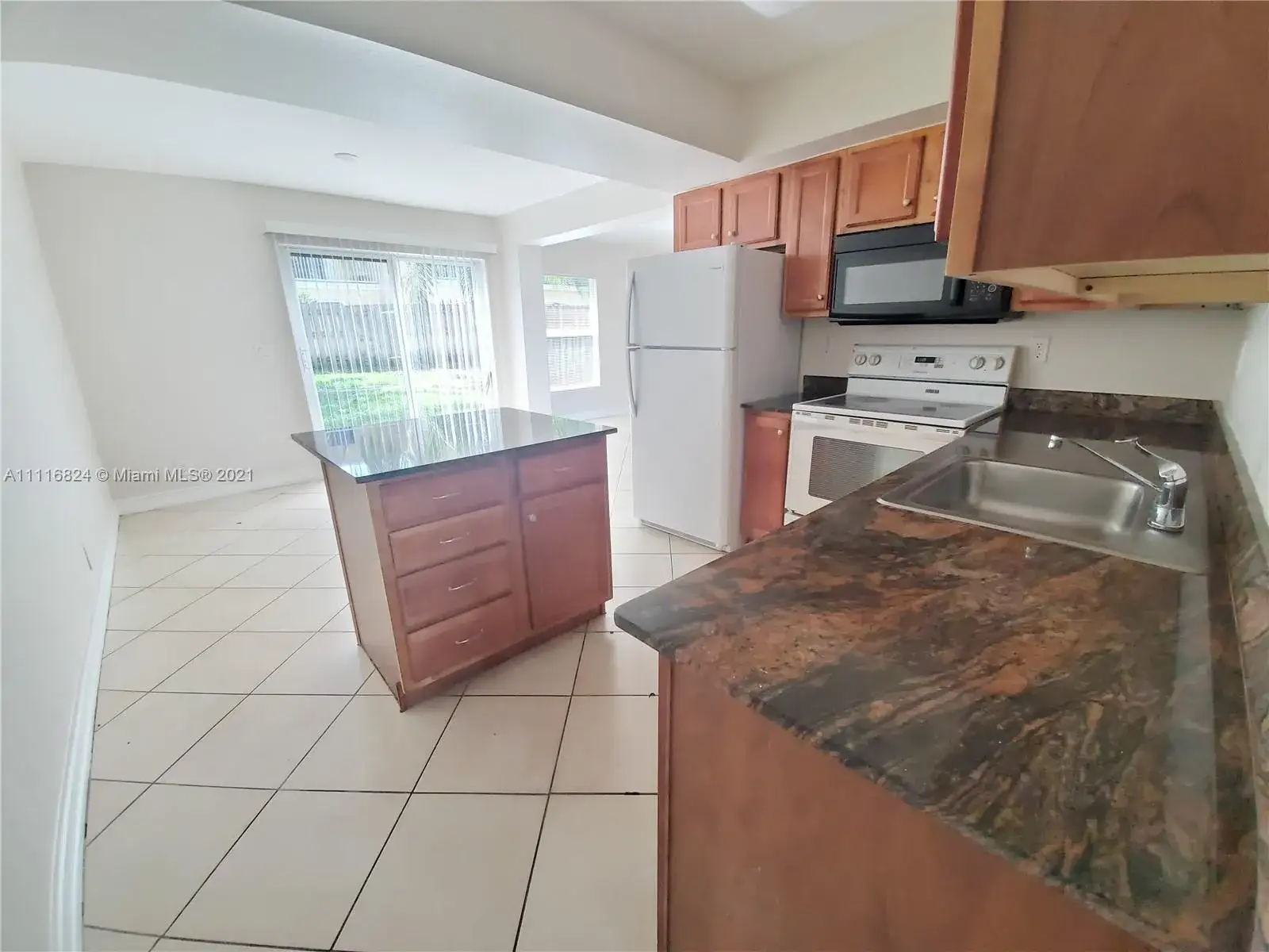 2 bedroom 1 bath Residential for sale at 523 SW 1st Ct, Boynton Beach FL 33435