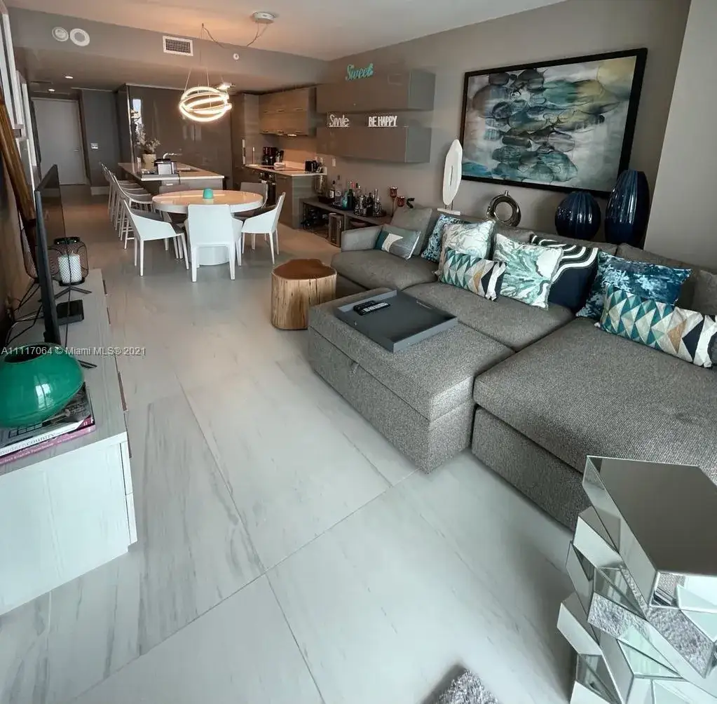 2 bedroom 3 bath Residential for sale at 650 NE 32nd St # 3704, Miami FL 33137