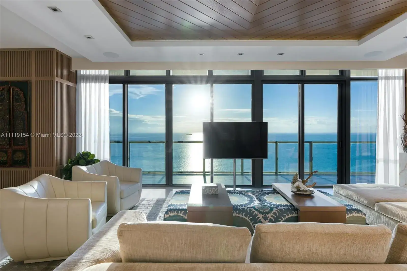 3 bedroom 3 bath Residential for sale at 2201 Collins Avenue, Miami Beach FL 33139