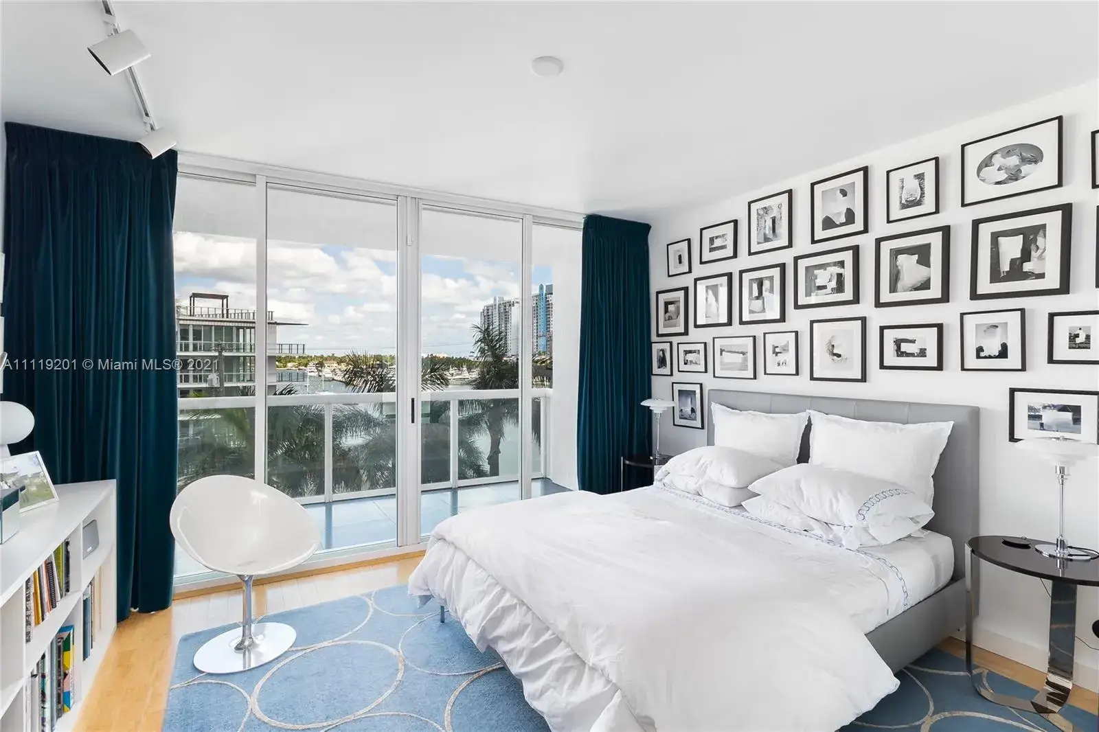 2 bedroom 2 bath Residential for sale at 10 Venetian Way # 501, Miami Beach FL 33139