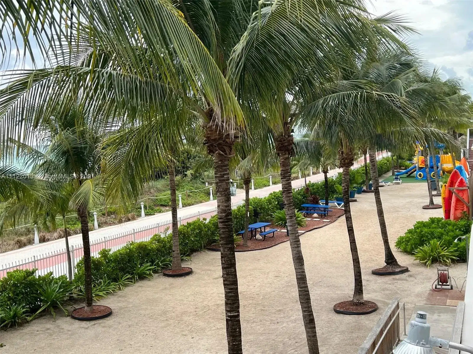 2 bedroom 2 bath Residential for sale at 6039 Collins Ave # 307, Miami Beach FL 33140