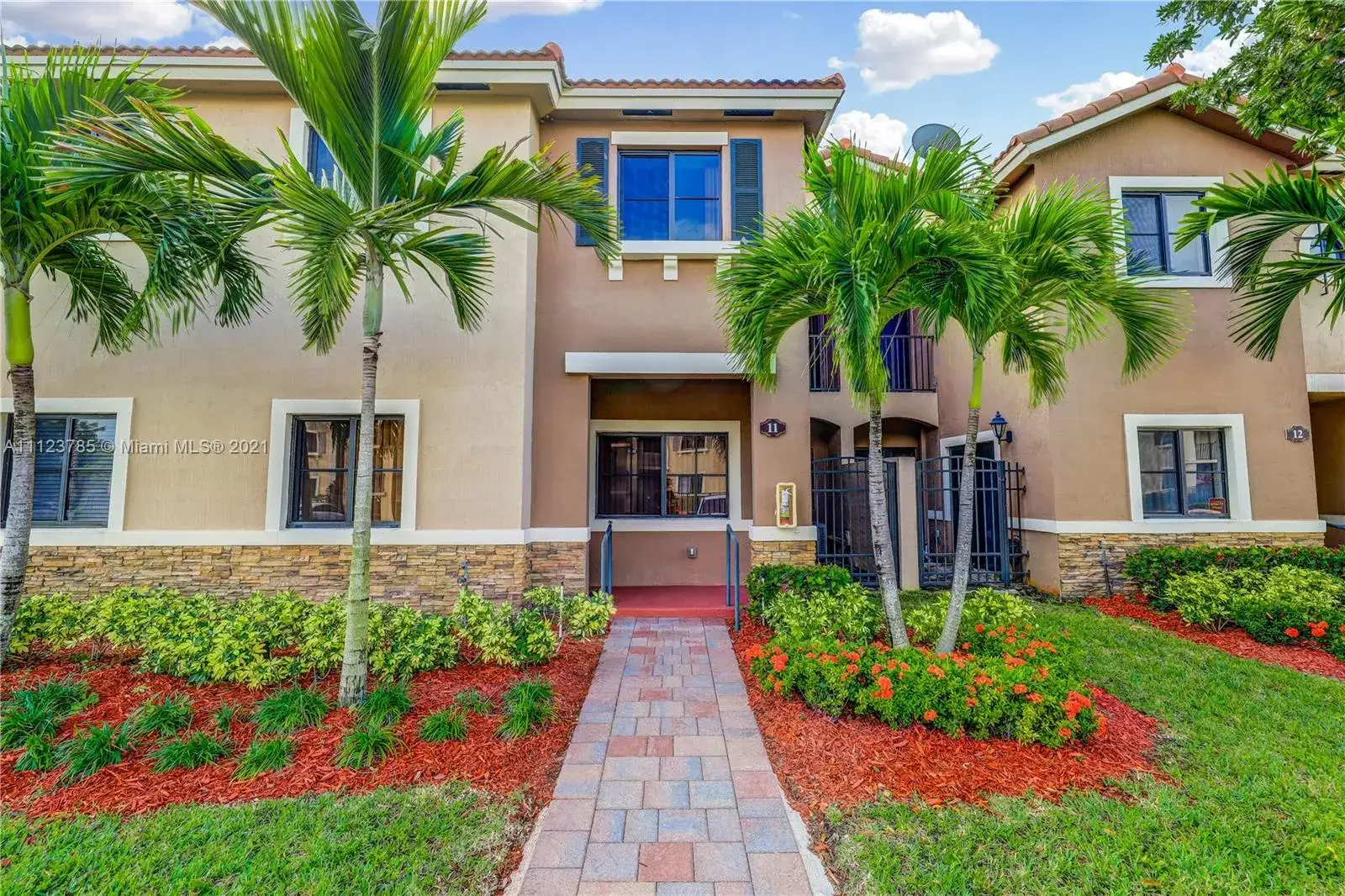 2 bedroom 2 bath Residential Lease for rent at 22401 SW 88th Pl # 27, Cutler Bay FL 33190