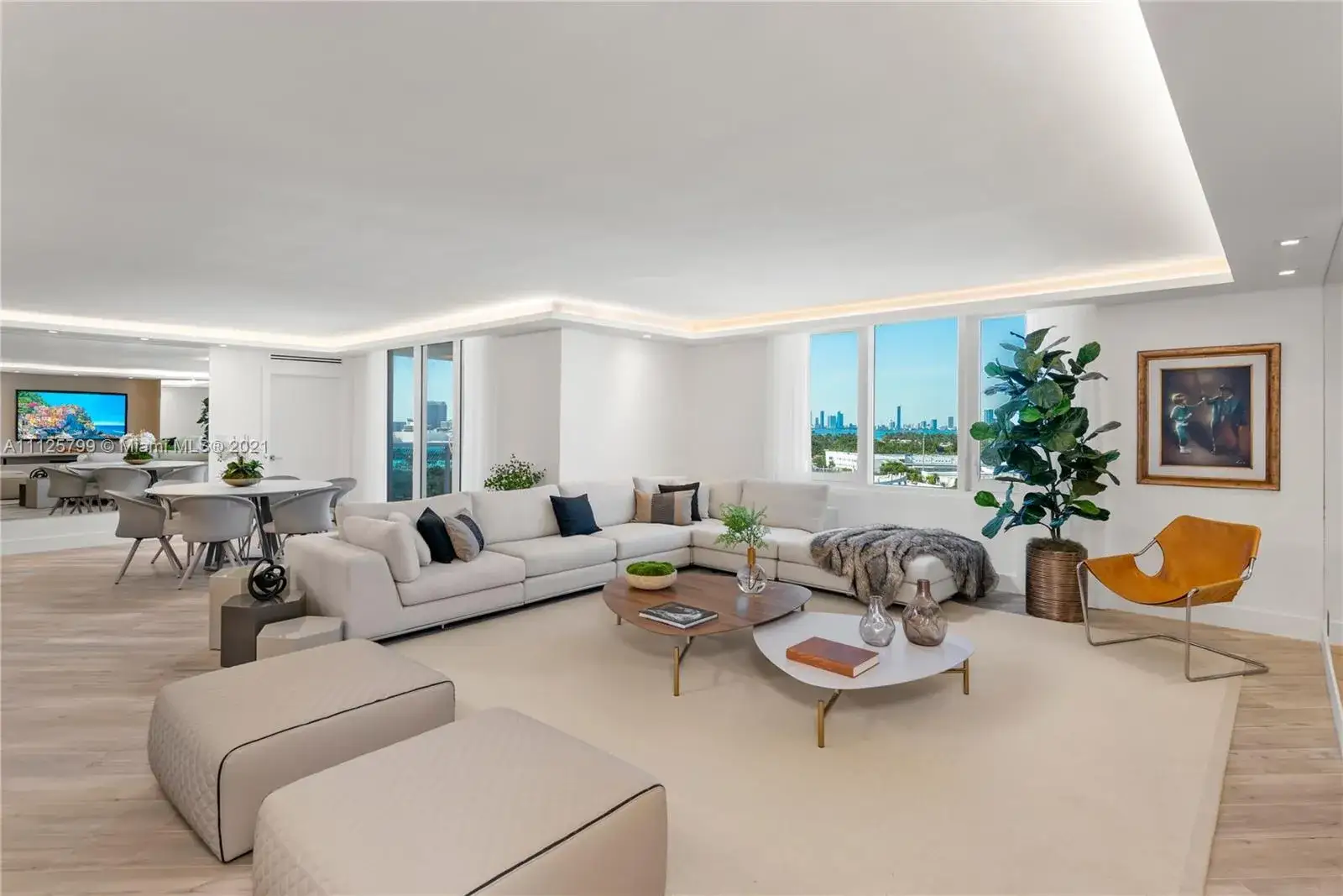 3 bedroom 3 bath Residential Lease for rent at 2301 Collins Ave # 1432, Miami Beach FL 33139