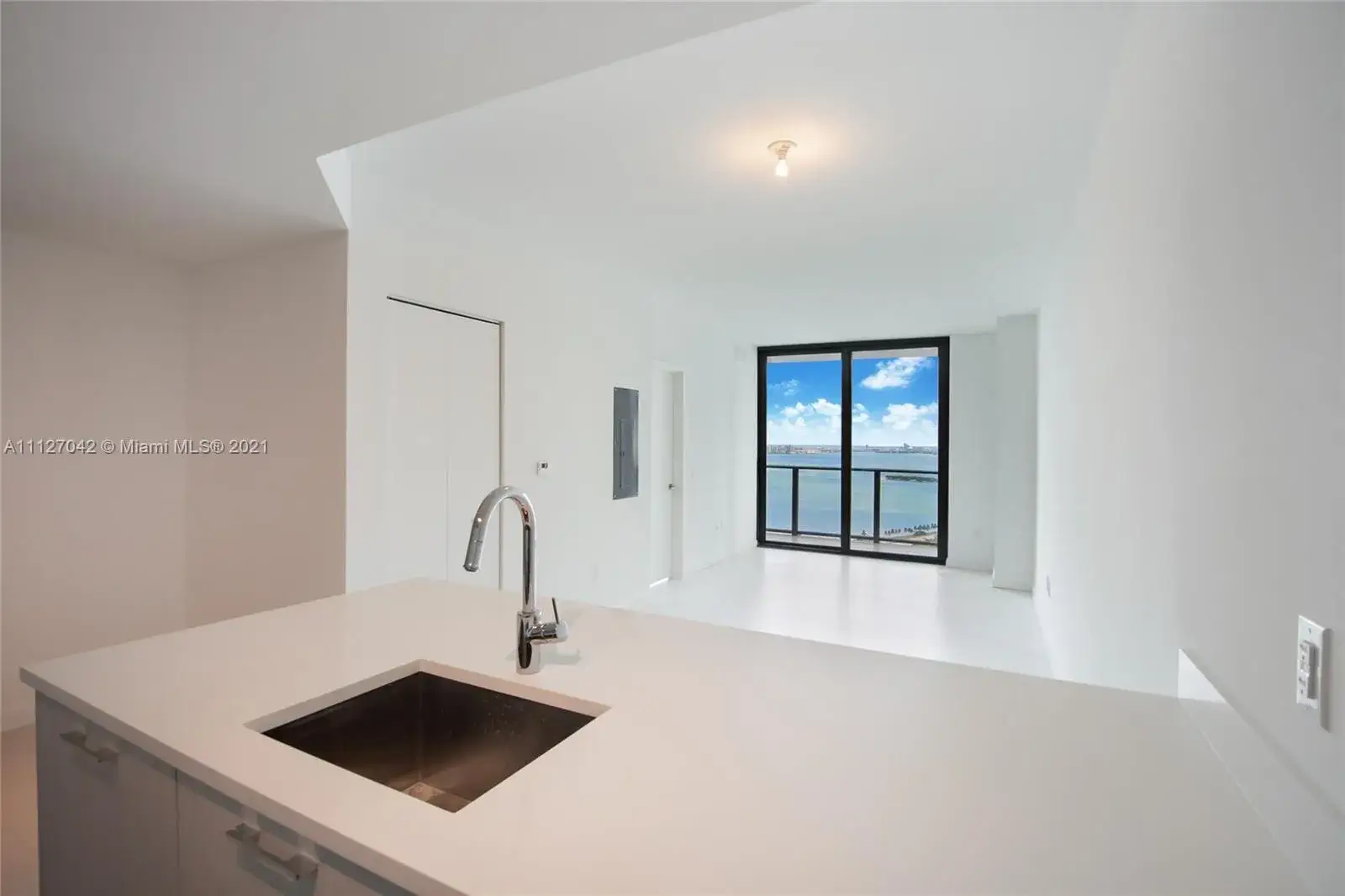 1 bedroom 1 bath Residential Lease for rent at 501 NE 31st St # 3605, Miami FL 33137