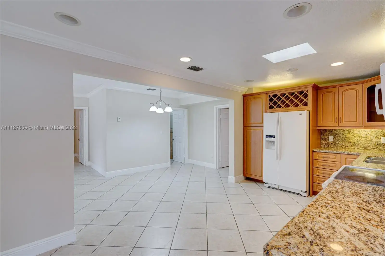 6 bedroom 3 bath Residential for sale at 450 E 7th Ave, Hialeah FL 33010
