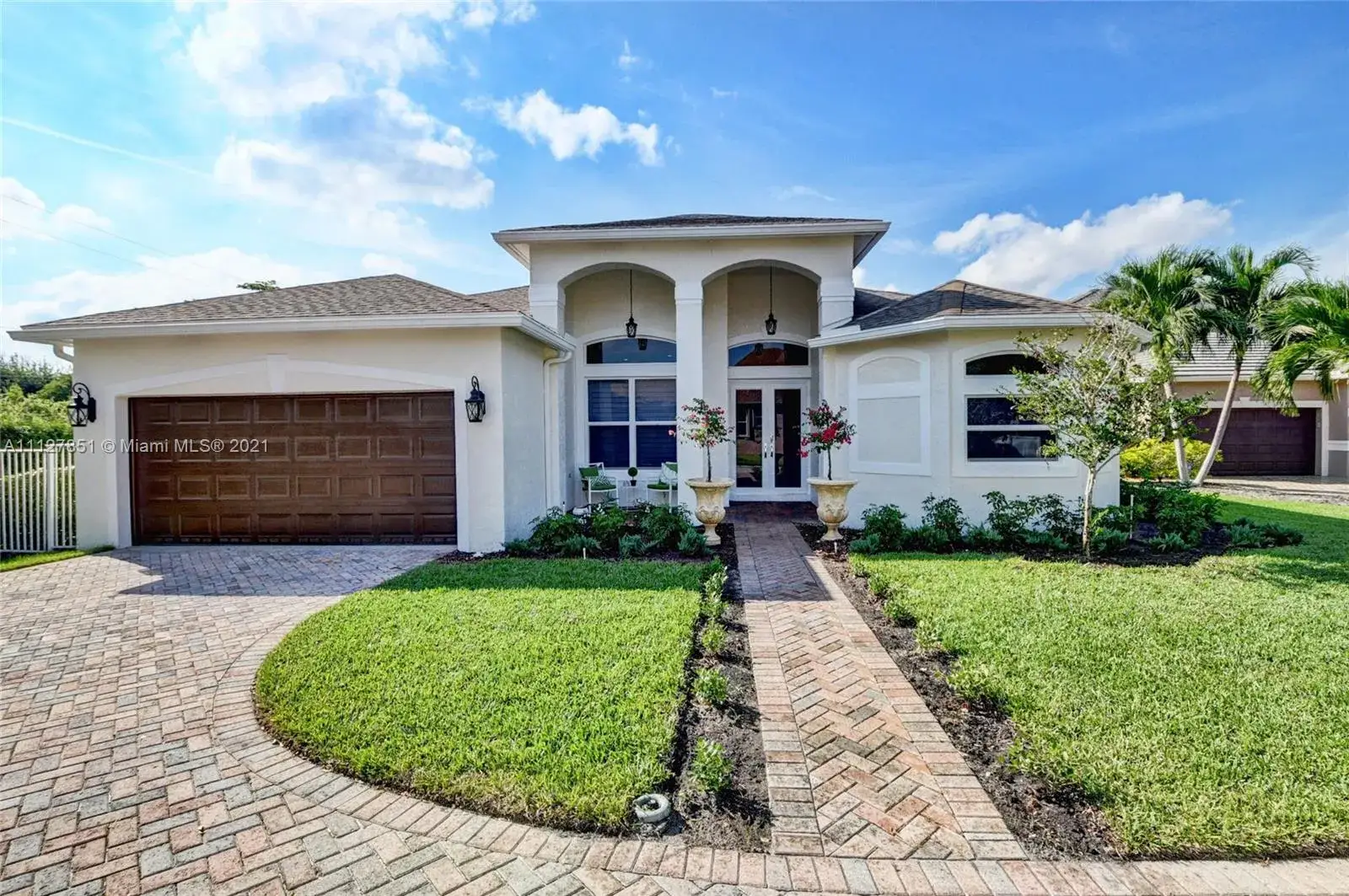 4 bedroom 3 bath Residential for sale at 18 Lake Eden Dr, Boynton Beach FL 33435