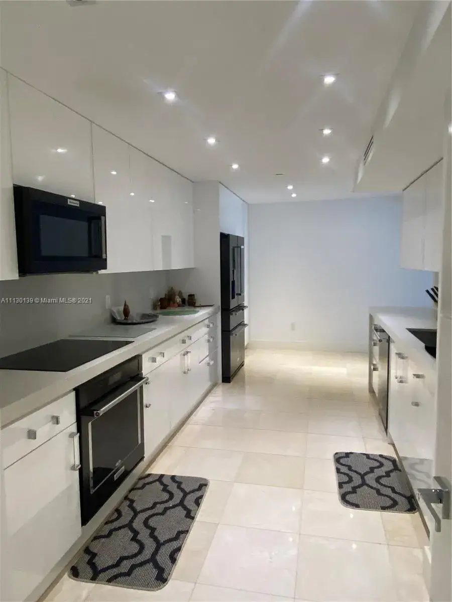 2 bedroom 2 bath Residential for sale at 10175 Collins Ave # 504, Bal Harbour FL 33154