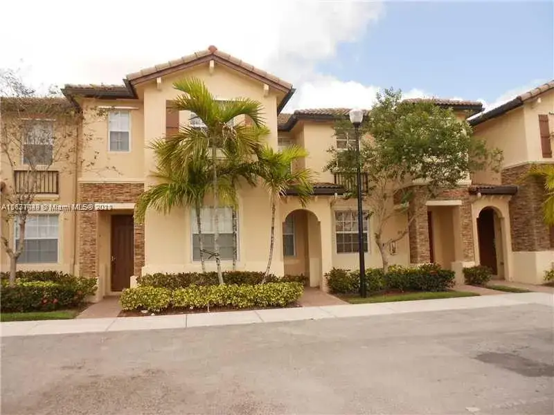 2 bedroom 2 bath Residential Lease for rent at 1490 NE 33rd Ave # 13, Homestead FL 33033