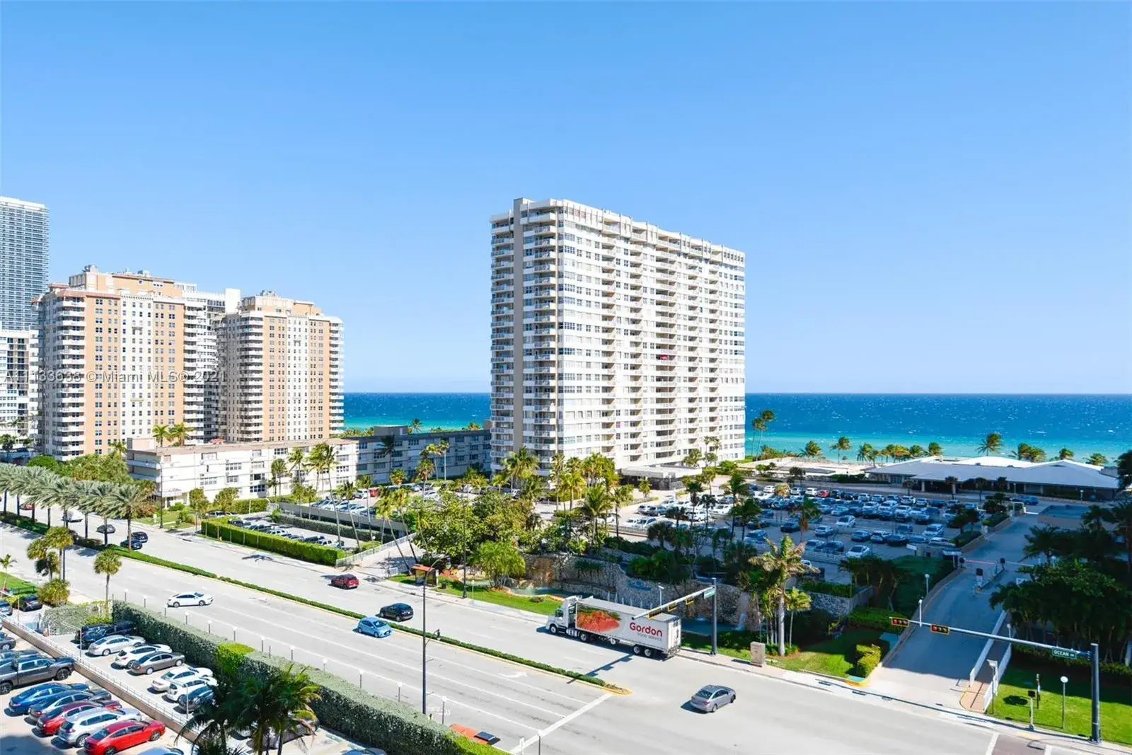 1 bedroom 2 bath Residential Lease for rent at 1985 S Ocean Dr # 10B, Hallandale Beach FL 33009