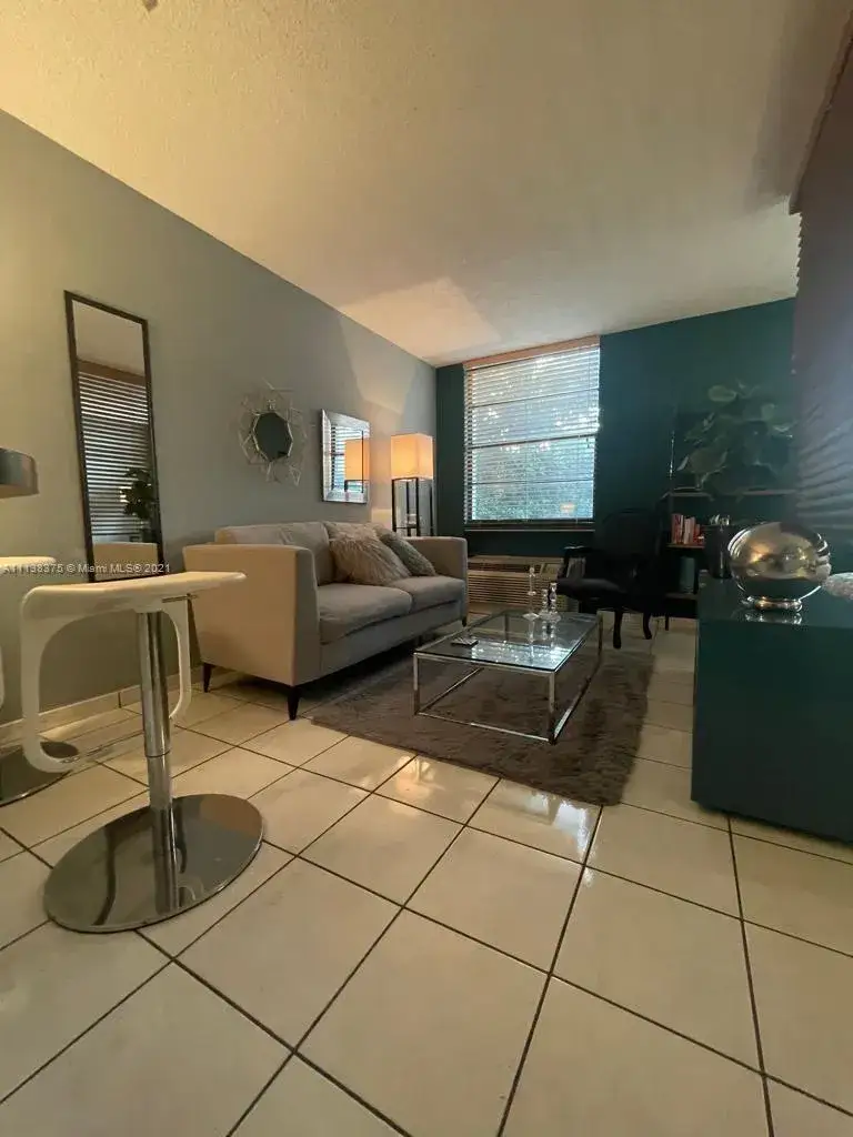 1 bath Residential Lease for rent at 710 Washington Ave # 208, Miami Beach FL 33139