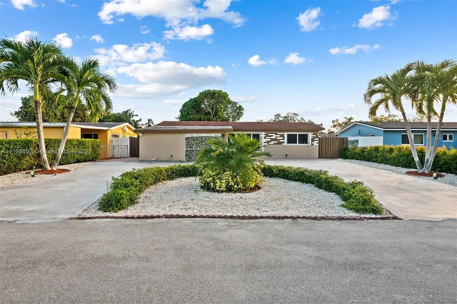 3 bedroom 2 bath Residential for sale at 6450 Mckinley St, Hollywood FL 33024