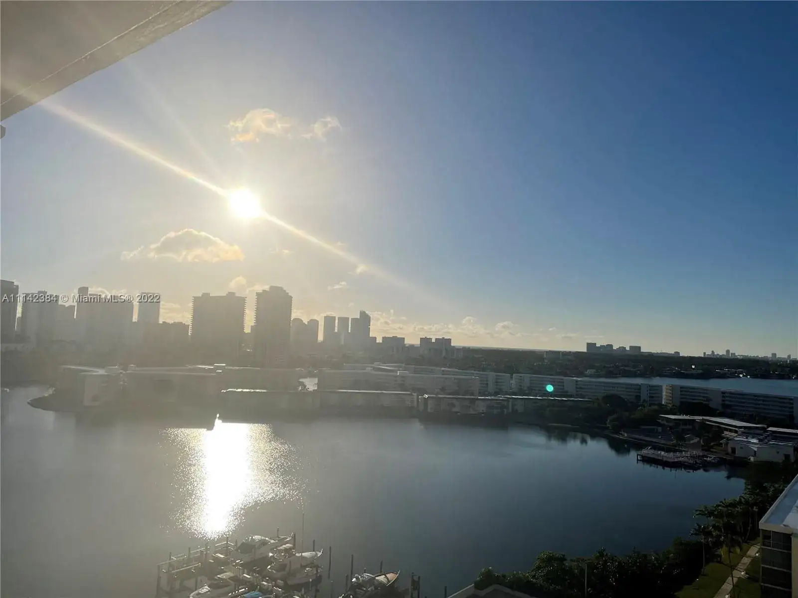 2 bedroom 2 bath Residential for sale at 18071 Biscayne Blvd # 804, Aventura FL 33160