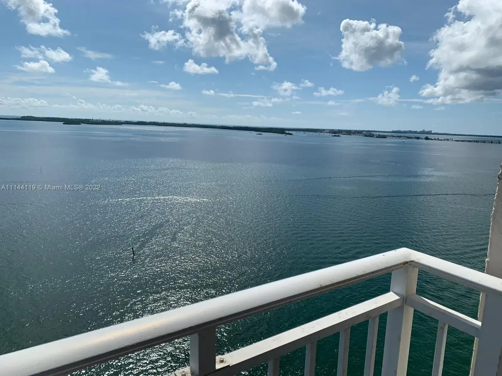2 bedroom 2 bath Residential for sale at 770 Claughton Island Dr # 17, Miami FL 33131