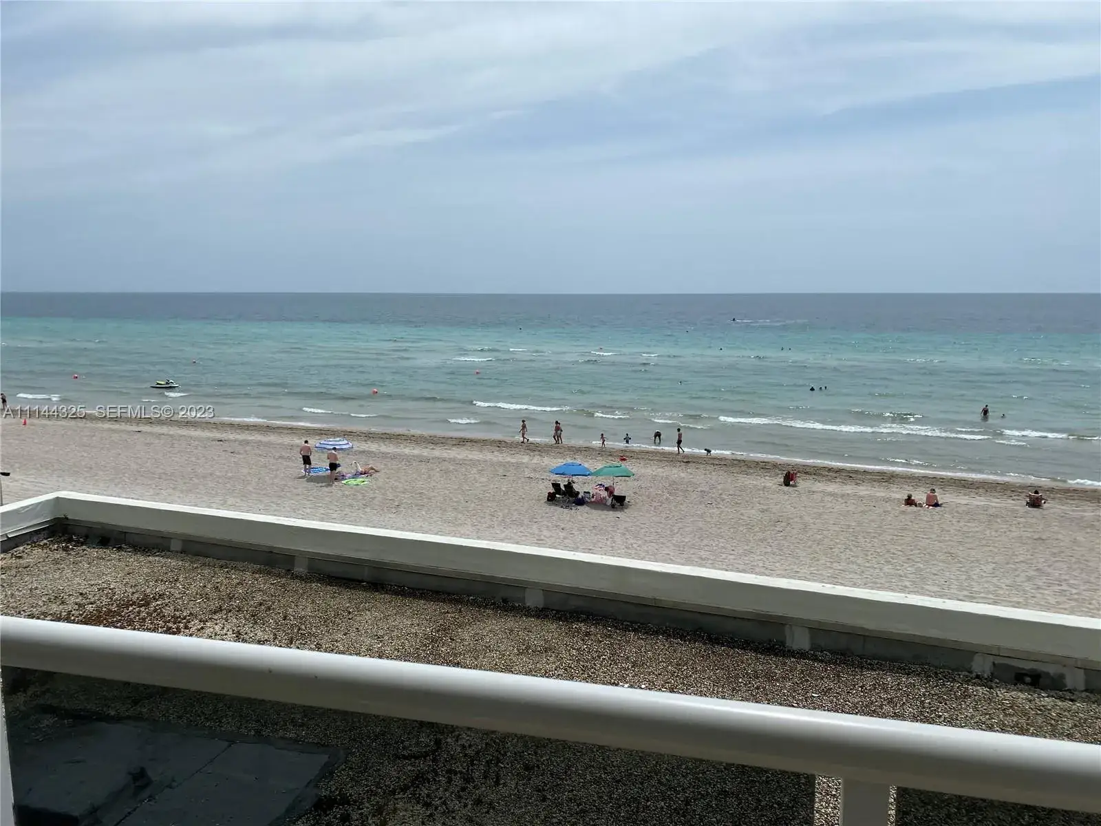2 bedroom 2 bath Residential for sale at 3725 S Ocean Dr # 301, Hollywood FL 33019