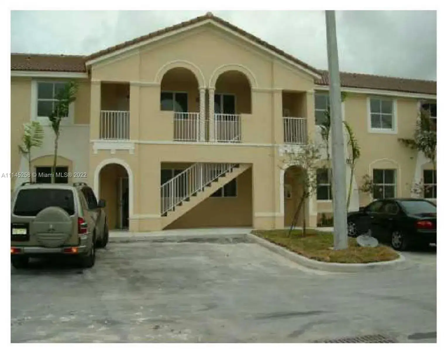 3 bedroom 2 bath Residential for sale at 1666 SE 27 CT # 108, Florida City FL 33035