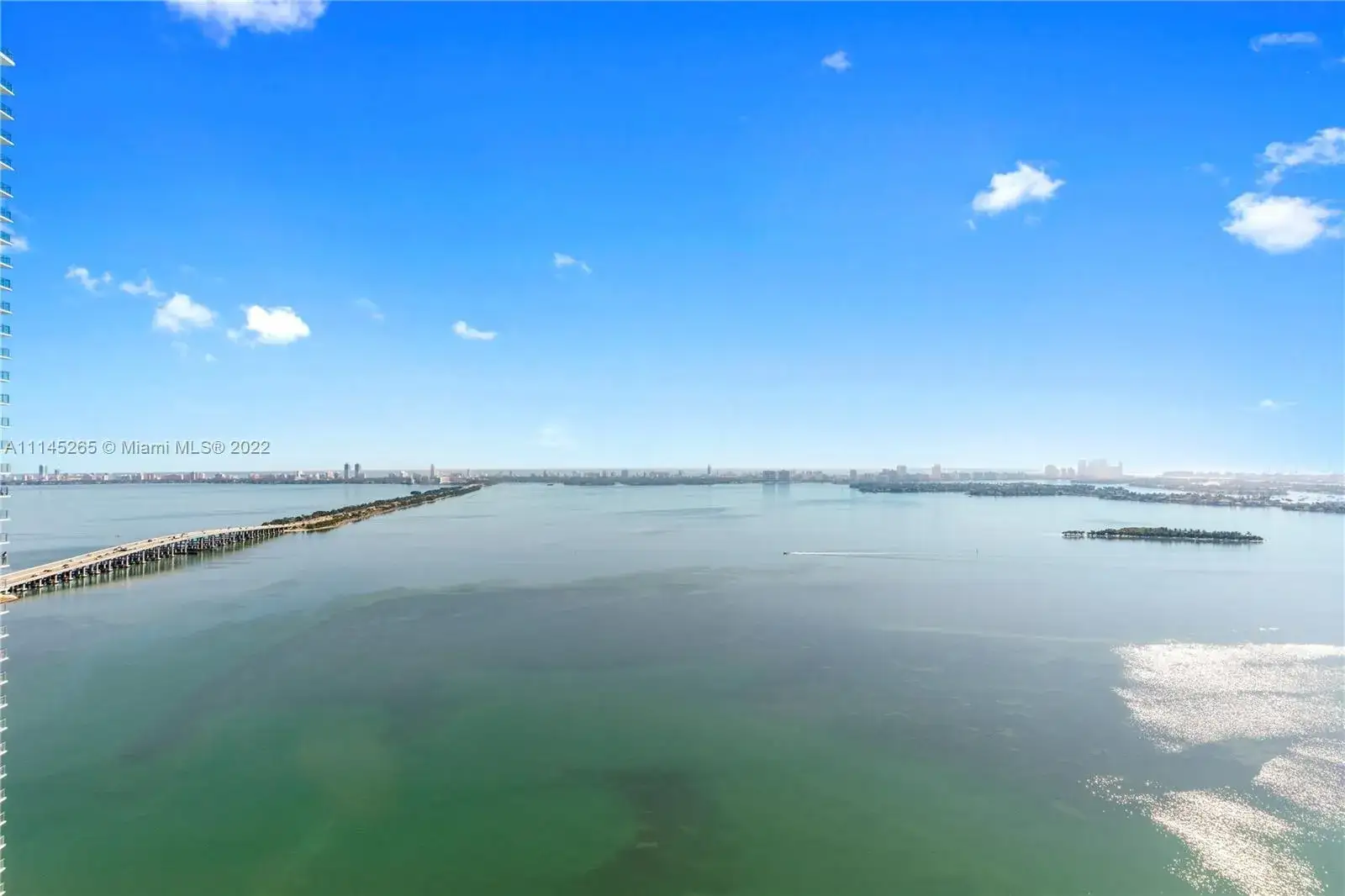 1 bedroom 2 bath Residential for sale at 480 NE 31st St # 2202, Miami FL 33137