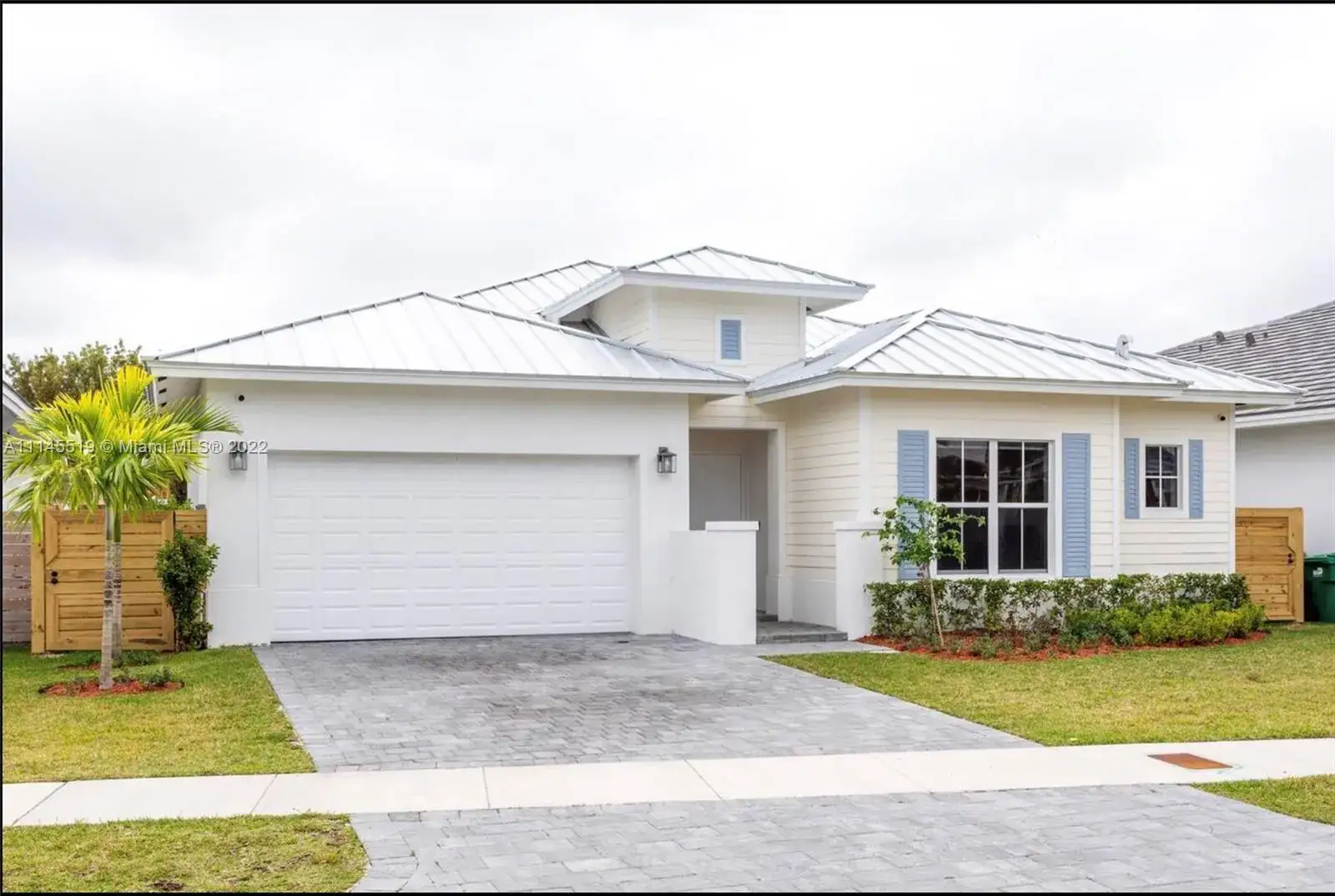 4 bedroom 3 bath Residential for sale at 14952 SW 177th Ter, Miami FL 33187