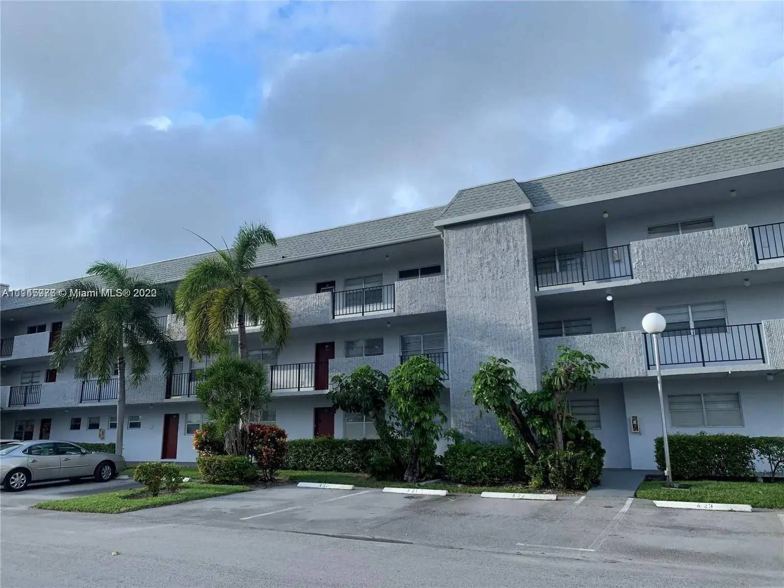 2 bedroom 2 bath Residential for sale at 8105 NW 61st St # A111, Tamarac FL 33321