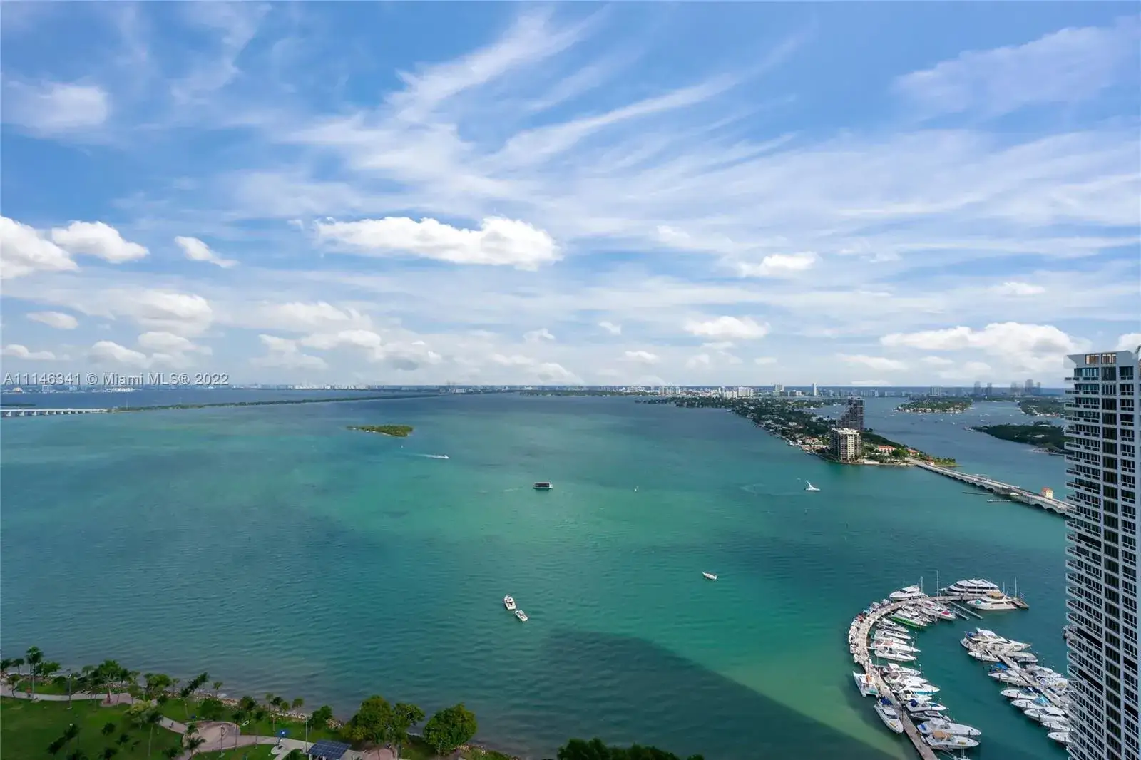2 bedroom 2 bath Residential Lease for rent at 1750 N Bayshore Dr # 3802, Miami FL 33132