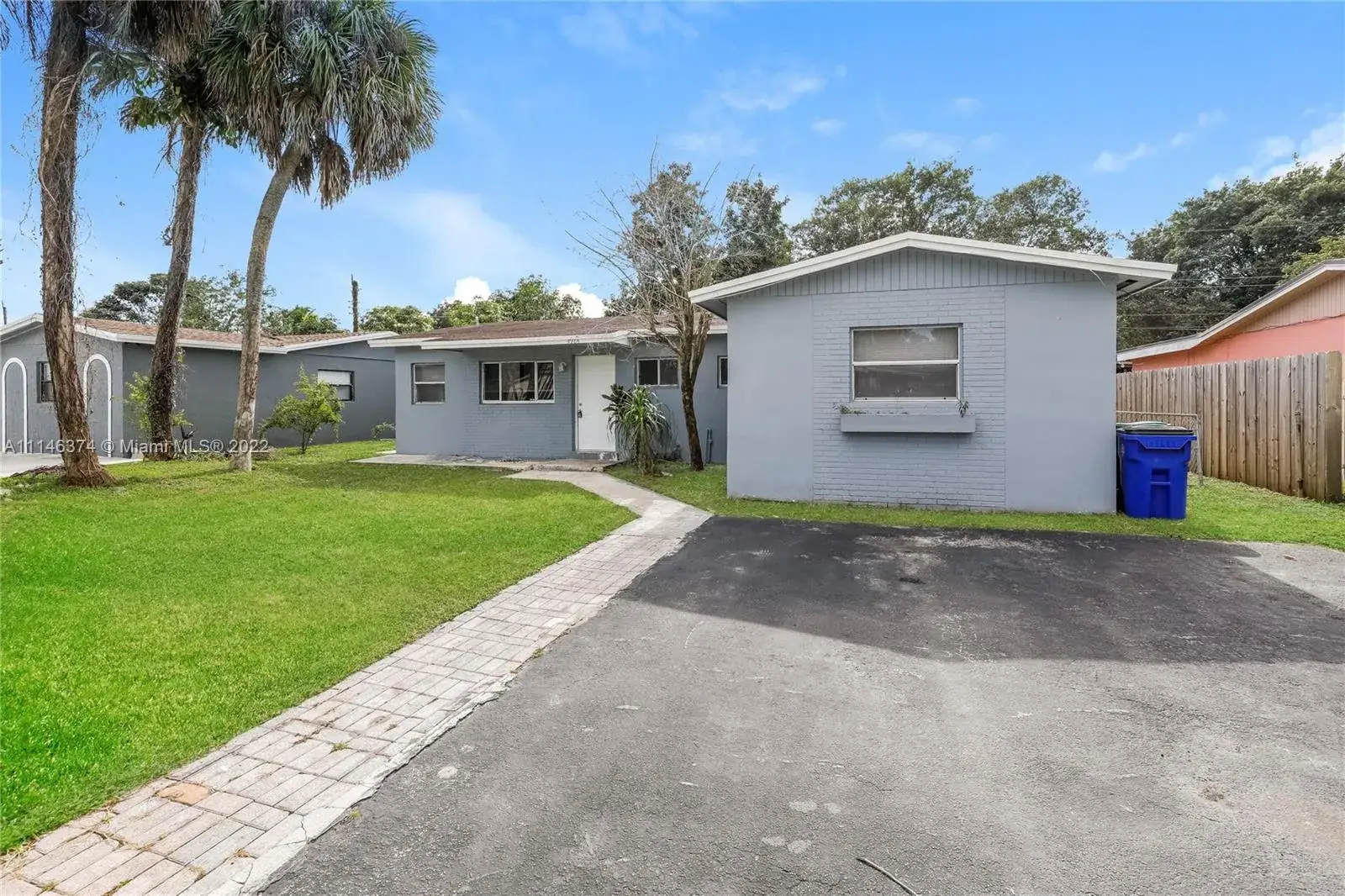 6 bedroom 2 bath Residential for sale at 4984 SW 5th St, Margate FL 33068