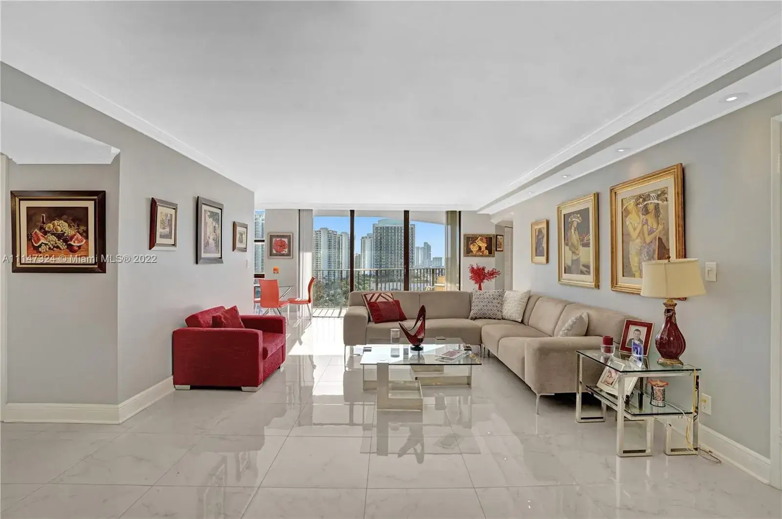 3 bedroom 2 bath Residential for sale at 18181 NE 31st Ct # 1908, Aventura FL 33160