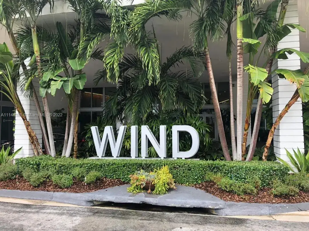 1 bedroom 1 bath Residential for sale at 350 S Miami Ave # 3108, Miami FL 33130