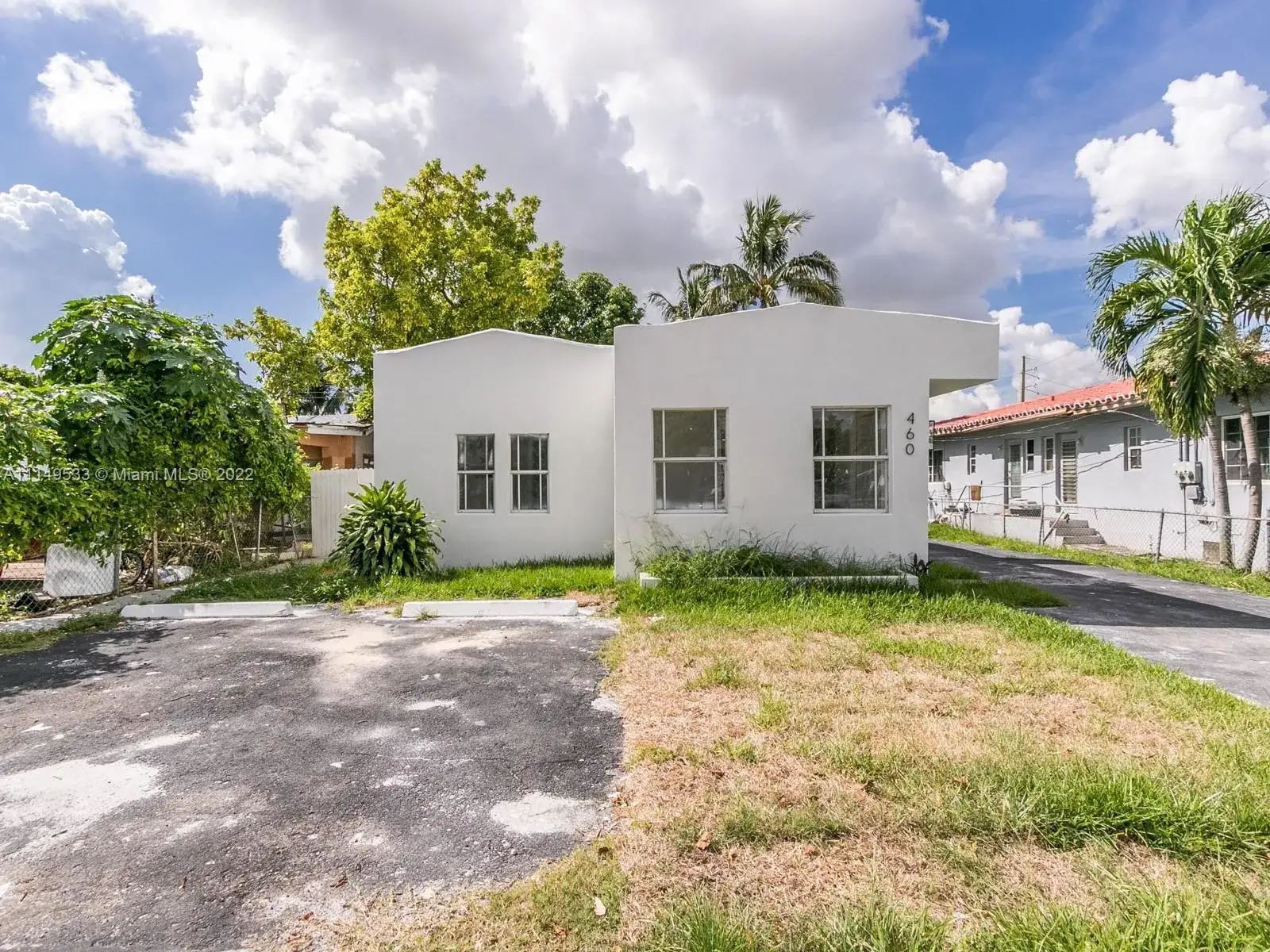 Residential Income for sale at 460 NW 82nd Ter, Miami FL 33150
