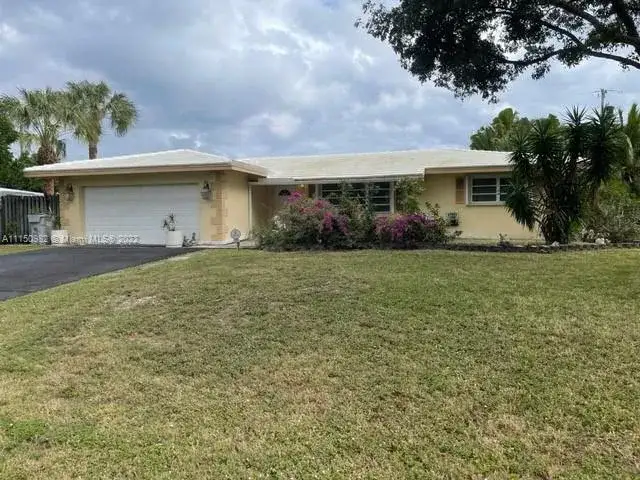 3 bedroom 3 bath Residential for sale at 1800 NE 28th Ave, Pompano Beach FL 33062