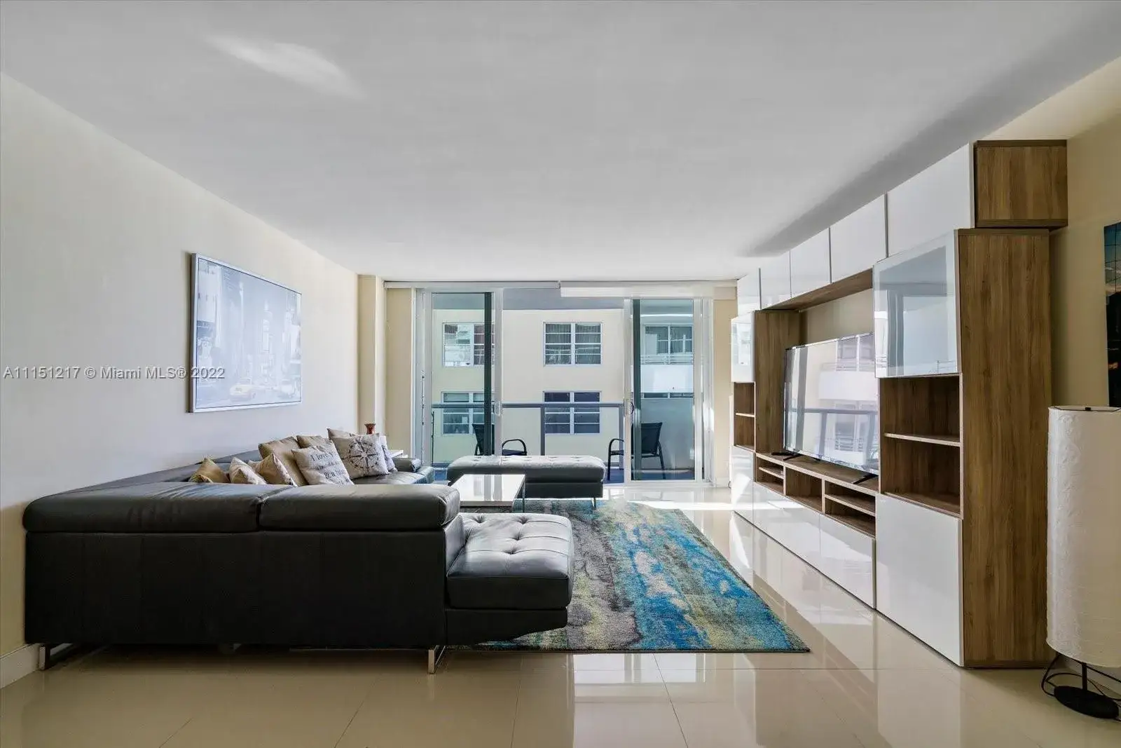 2 bedroom 2 bath Residential for sale at 5601 Collins Ave # 14, Miami Beach FL 33140