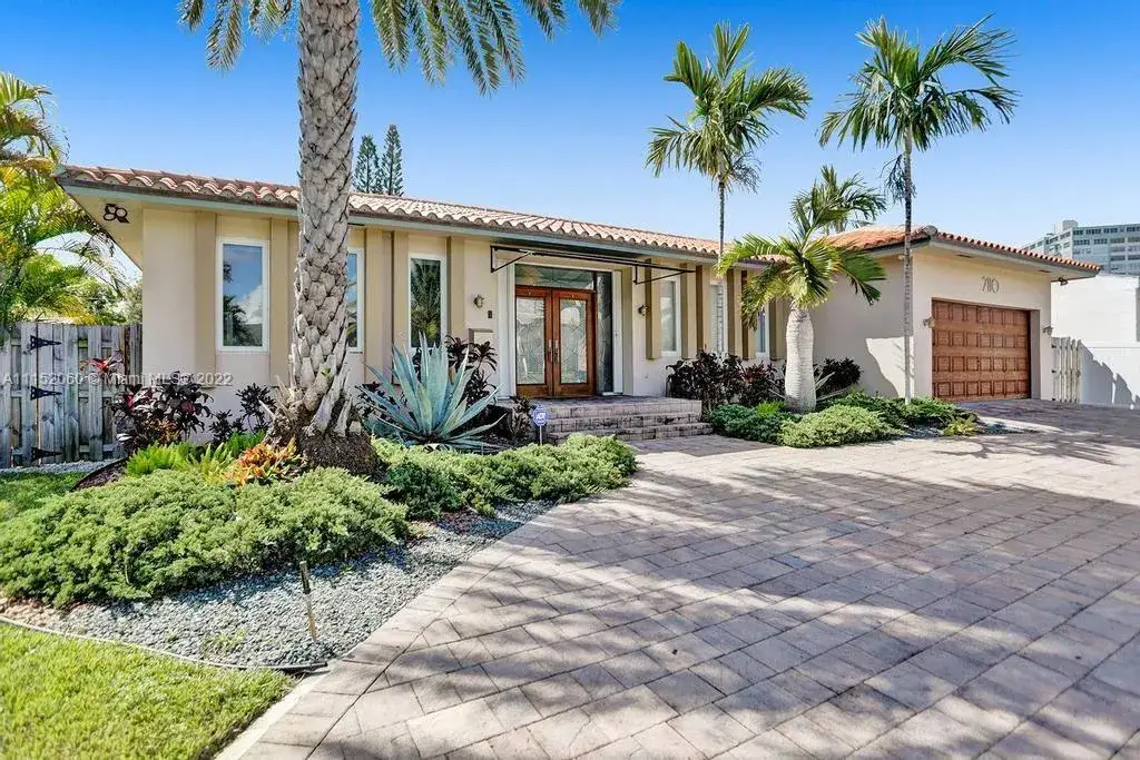 3 bedroom 2 bath Residential for sale at 2110 NE 122nd St, North Miami FL 33181
