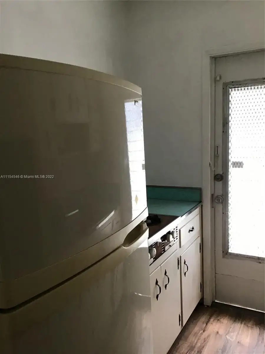 1 bath Residential Lease for rent at 8132 Harding Ave # 2, Miami Beach FL 33141