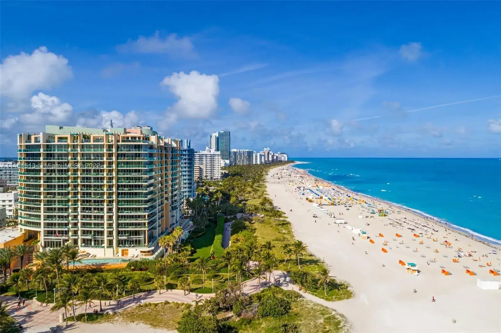 3 bedroom 3 bath Residential for sale at 1455 Ocean Dr # 1408, Miami Beach FL 33139