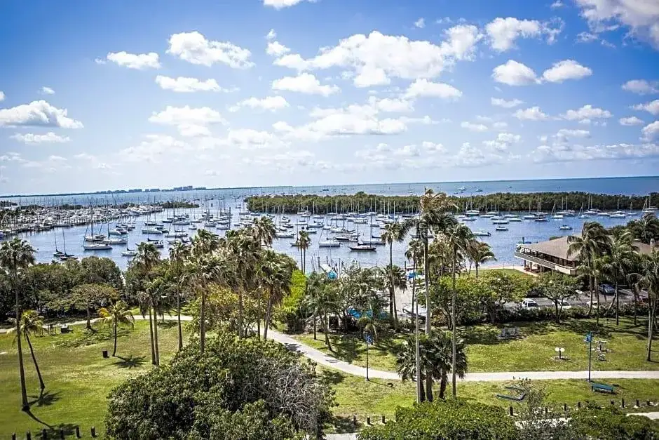 1 bedroom 1 bath Residential for sale at 2951 S Bayshore Dr # 717, Miami FL 33133