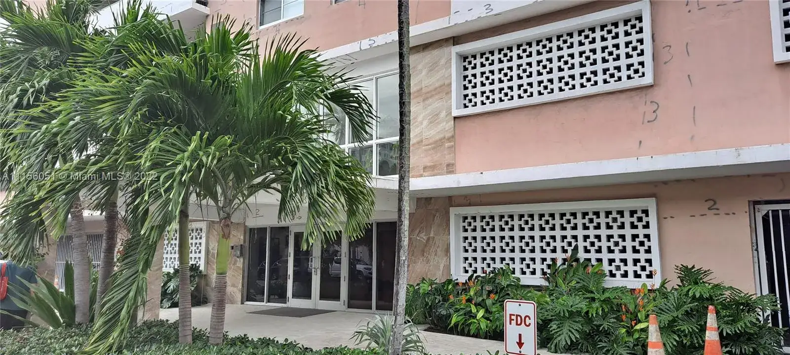1 bedroom 1 bath Residential Lease for rent at 1750 James Ave # 7A, Miami Beach FL 33139
