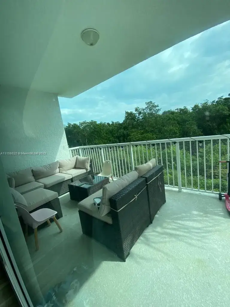 2 bedroom 2 bath Residential for sale at 14951 Royal Oaks Ln # 203, North Miami FL 33181